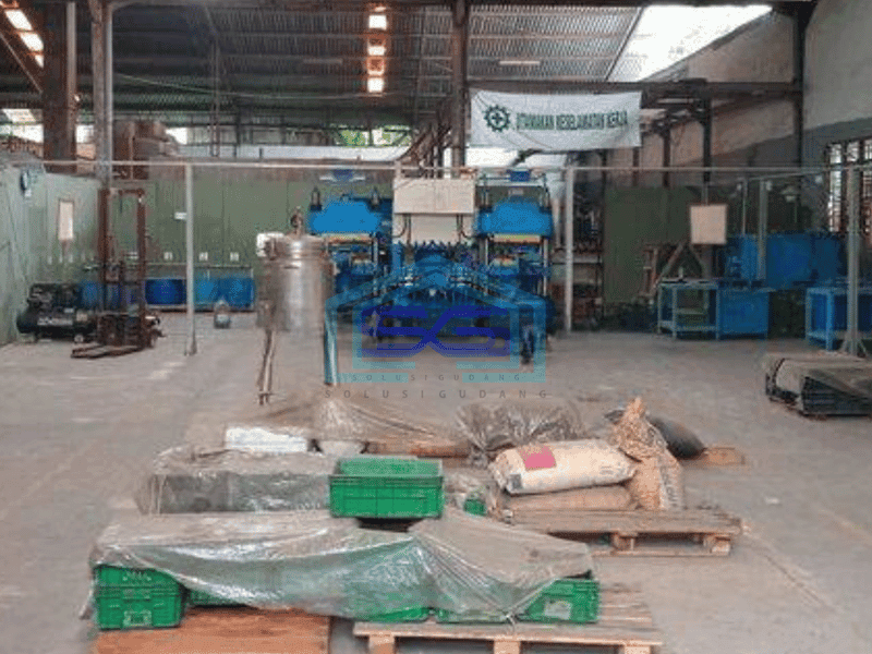 Disewakan Gudang ada ijin industri di tangerang kota lokasi bebas banjir bagus