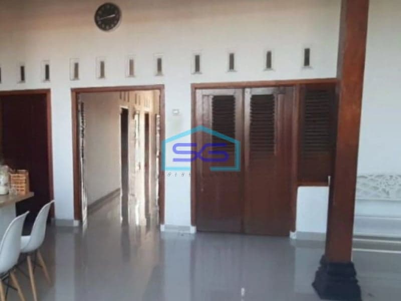 Disewakan Ruko 2 Lantai Luas Tanah 200 m² Lokasi Mlati Sleman Yogyakarta