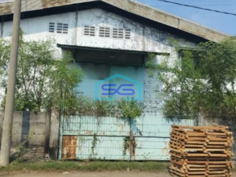 Dijual Gudang di Komplek Pergudangan Oso Wilangon Indah Luas Bangunan  980 m²