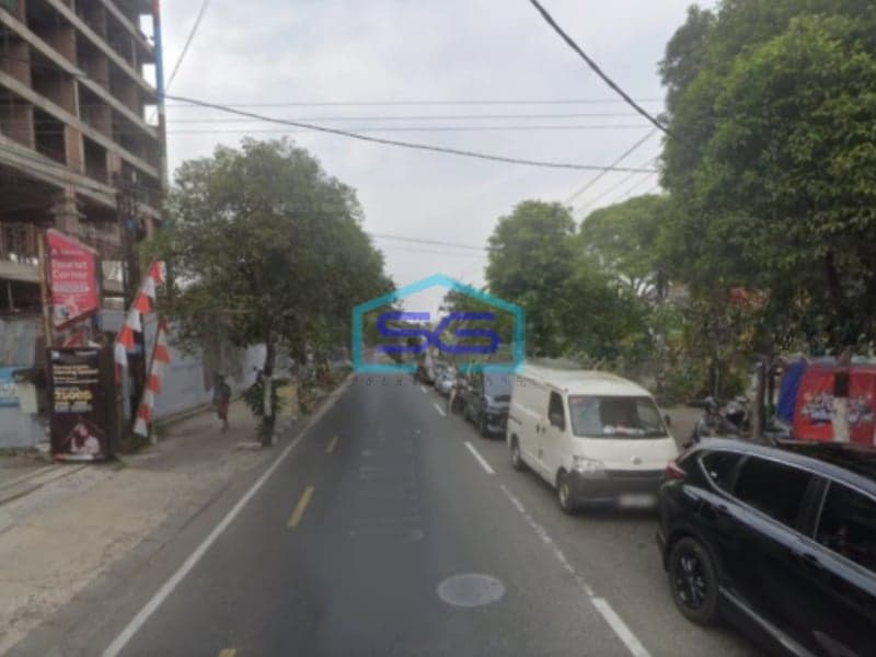 Disewakan Ruko 3 Lantai Gandeng Di kawasan Bisnis dan Wisata Di Jetis Jogja Luas Bangunan 450 m²