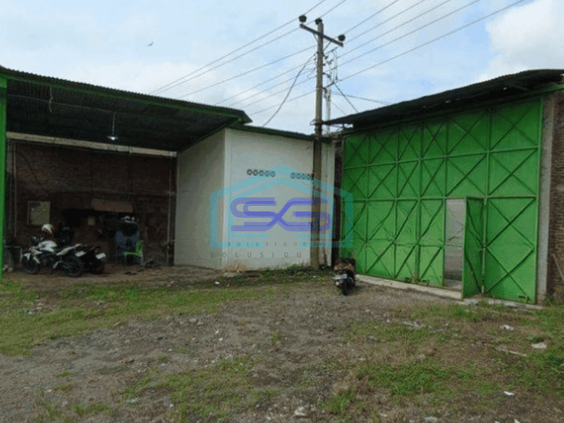 Disewa Gudang strategis siap pakai sudah pagar keliling di Ceper, klaten