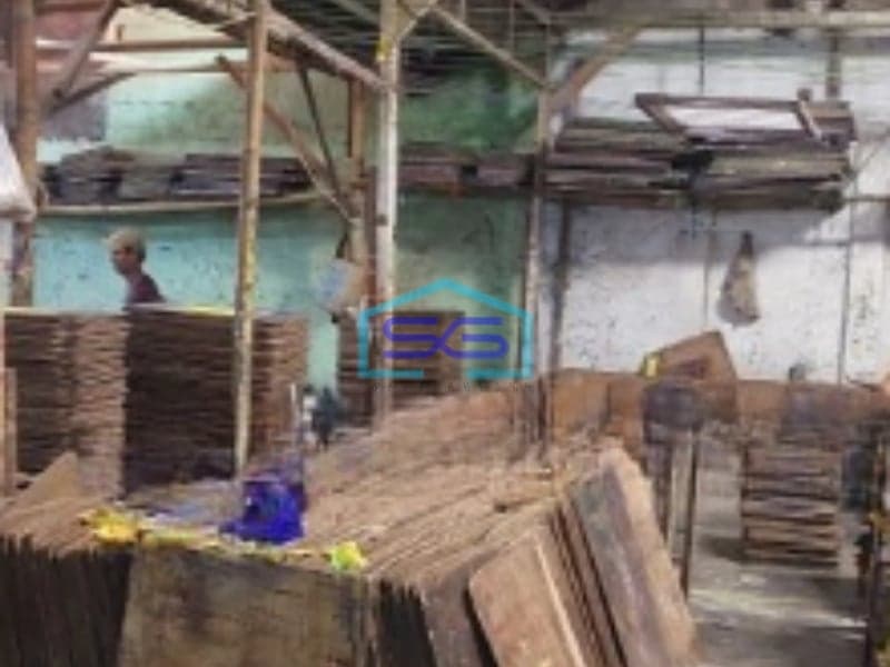 Dijual Cepat Tanah di Latumenten Grogol Jakarta Barat Luas 1986m² SHM Lokasi Bagus