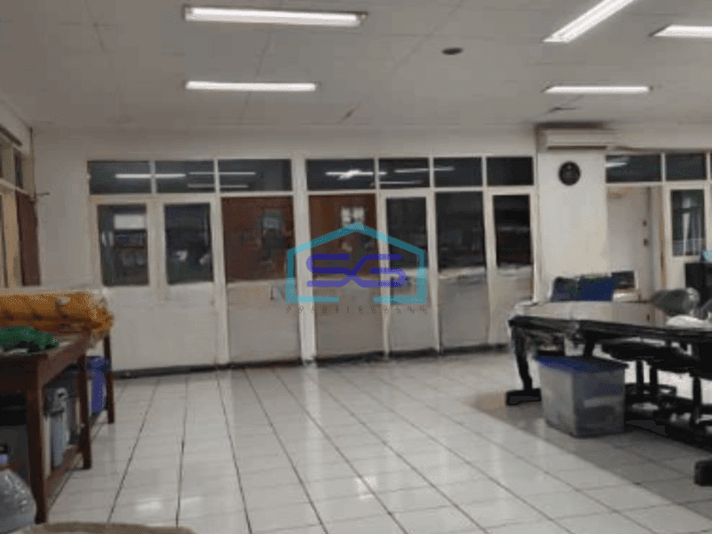 Disewakan Gudang Bebas Banjir Luas Bangunan  1000 m² di Kapuk Kamal Jakarta Barat