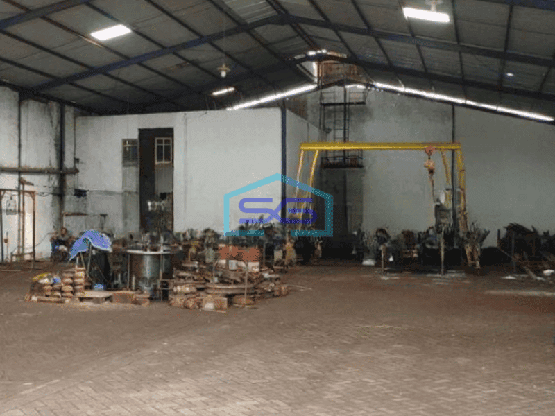 Dijual Gudang Ada Kantor Luas Bangunan  920 m² di Margomulyo Surabaya