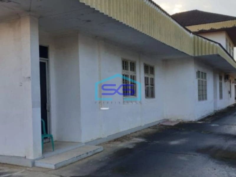 Disewakan Gudang Plus Kantor Di jalan Pangeran Antasari Samarinda Luas Bangunan  2000 m²