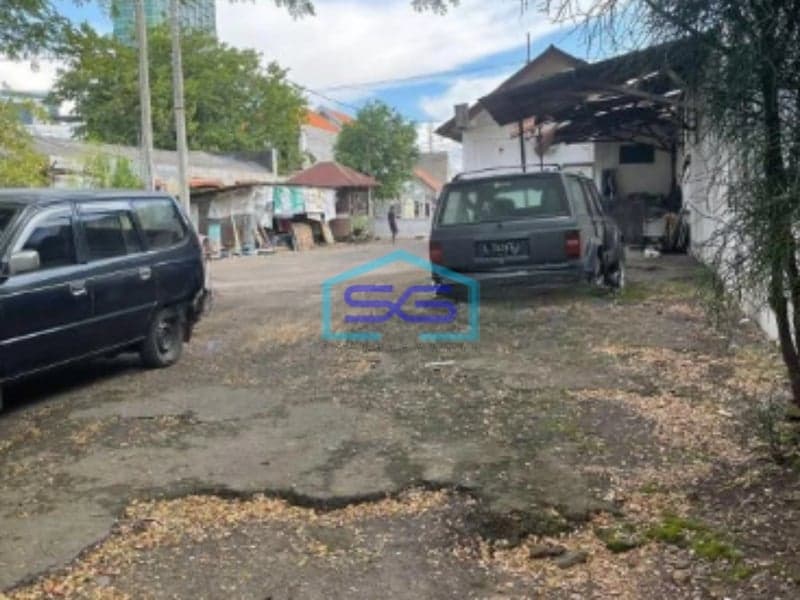 Dijual Tanah Include Bangunan Area Dukuh Menanggal, Gayungan Surabaya LT 2551m2