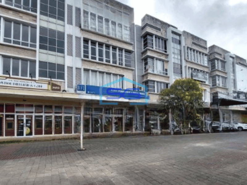 Disewakan Ruko Lokasi Bebas Banjir Luas Tanah  330 m² di Harapan Indah Bekasi