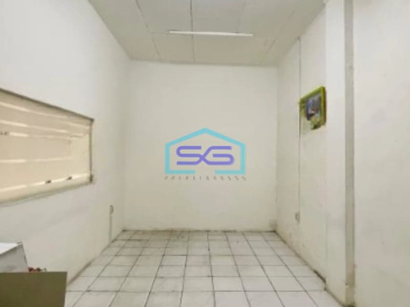 Disewakan Ruko Lokasi Dekat Jalan Raya Tubagus Angke Jakarta Barat Luas Bangunan 306 m²