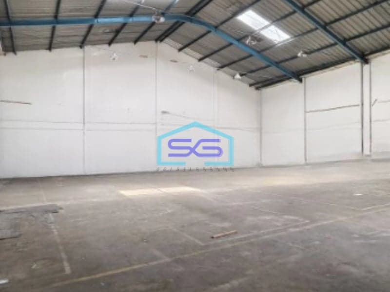 Dijual Gudang Ada Kantor Luas Tanah 725 m² Lokasi Cikokol Tangerang