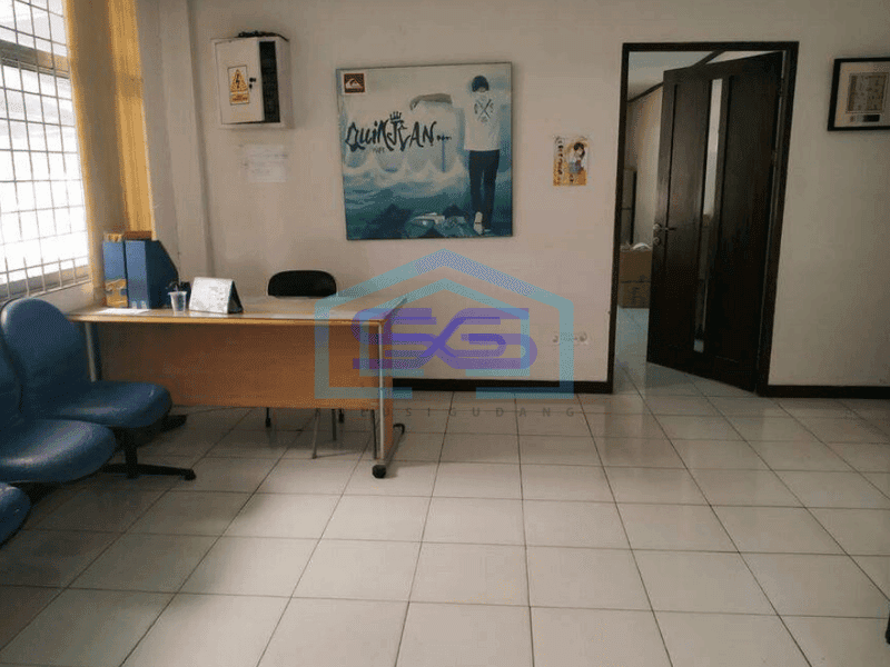 Dijual Gudang semanan hipli - Jakarta barat