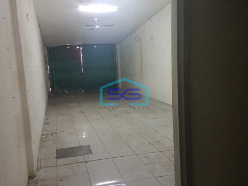 Disewakan Ruko di Jembatan Lima Jakarta Barat Luas Bangunan 224m2