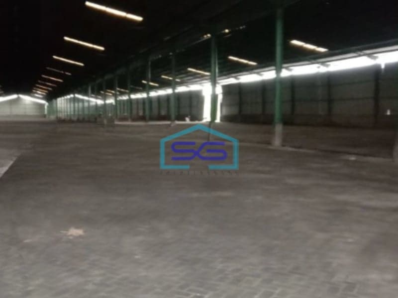 Disewakan Gudang Luas Margomulyo Surabaya Luas Bangunan  10000 m²
