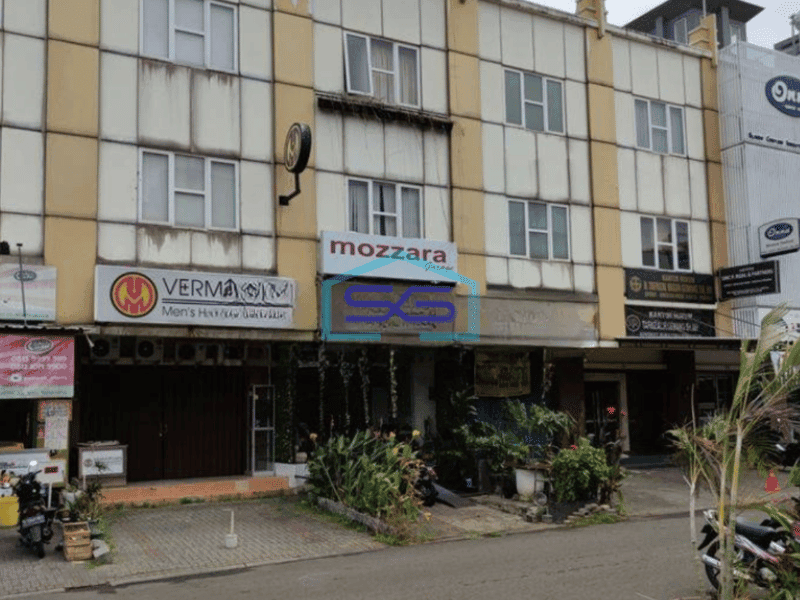 Dijual Ruko Golden Boulevard 3 Lantai di Serpong Tangerang Selatan