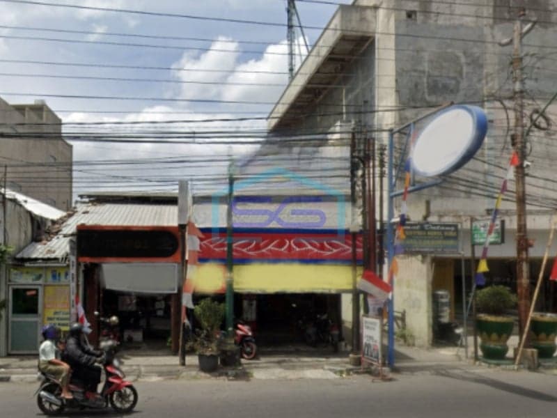 Commercial Space for Rent in Tegalrejo, Jogja Land Area 118 m2
