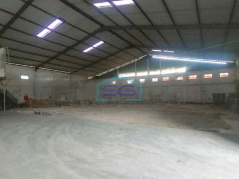 Dijual Gudang Bebas Banjir Luas Tanah 2030 m² Lokasi di Moch Toha Bandung
