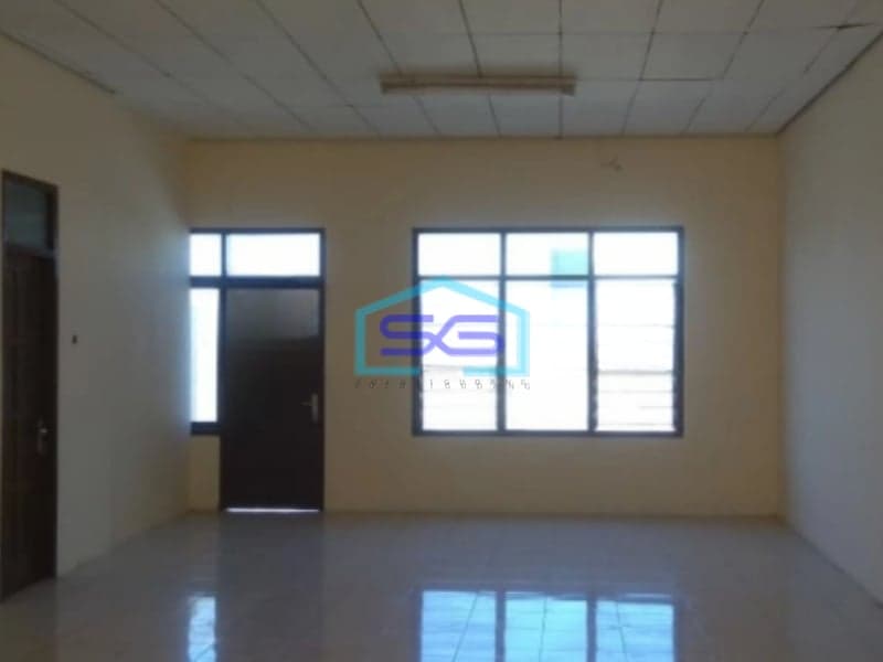 Dijual Ruko Strategis Dekat Jalan Slamet Riyadi Solo Bebas Banjir LB 1180m2