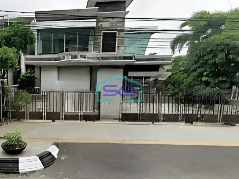 Disewakan Ruko di Jalan Gajahmada Semarang LT 1050m2