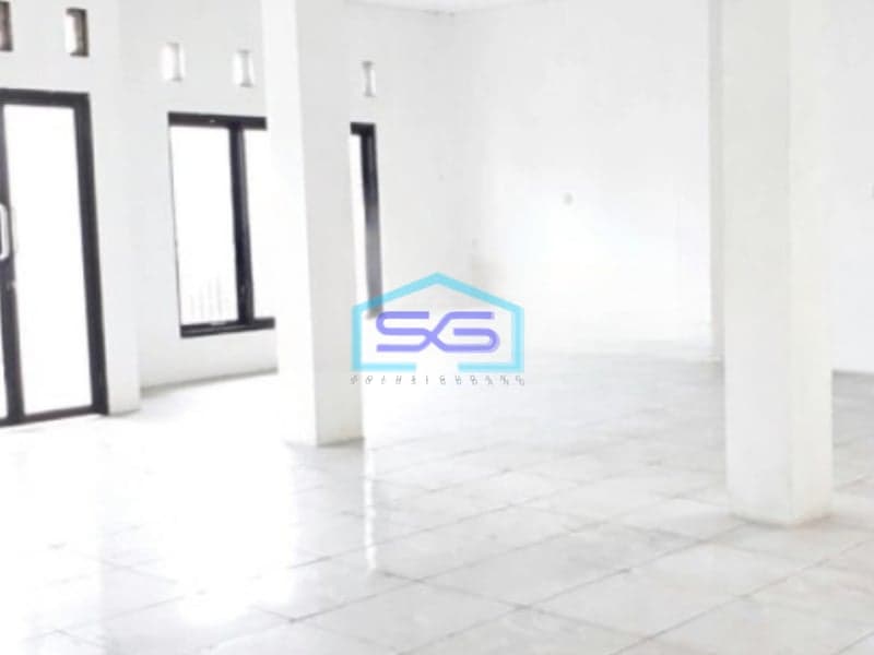 Disewakan Ruko Lokasi Strategis di Klojen Malang Luas Bangunan 274m2