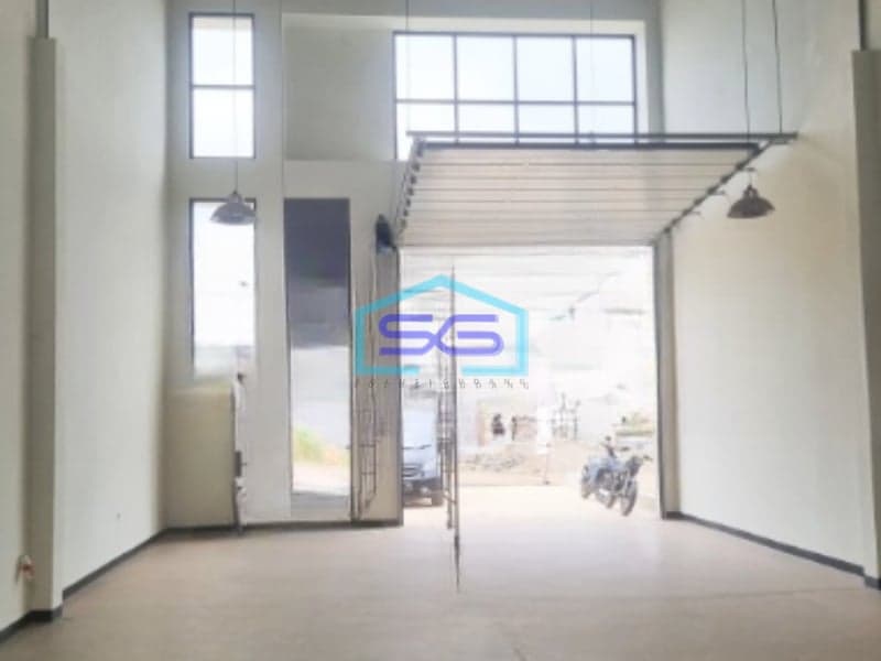 Disewakan Gudang Akses Container di Padalarang Bandung Barat Luas Tanah 200 m²