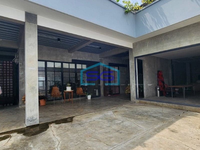 Dijual Gedung 3 Lantai Di Lokasi Strategis Menteng Jakarta Pusat LB 1000m2