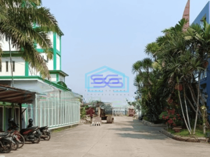 Disewakan Tanah di Cakung Cilincing 8500 M2 Ada Gudang Dan Kantor