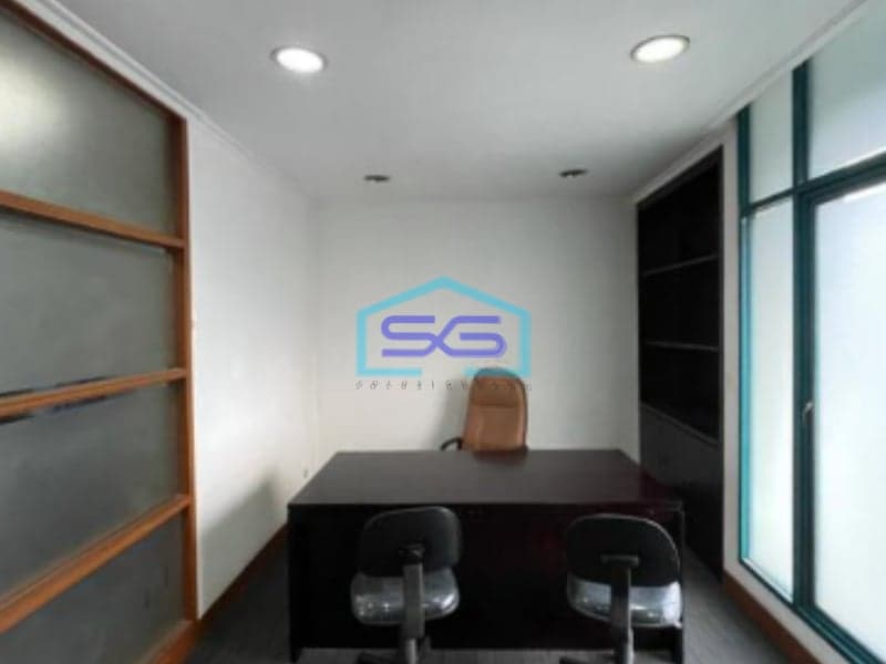 Disewakan Ruko 3 Lantai Di Daerah Komersil Pondok Indah Jakarta Selatan LB 210m2