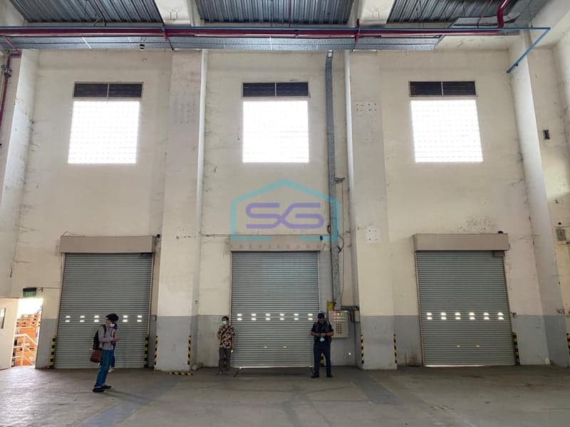 DISEWAKAN GUDANG MODERN DI PUSAT KOTA HALIM JAKARTA TIMUR