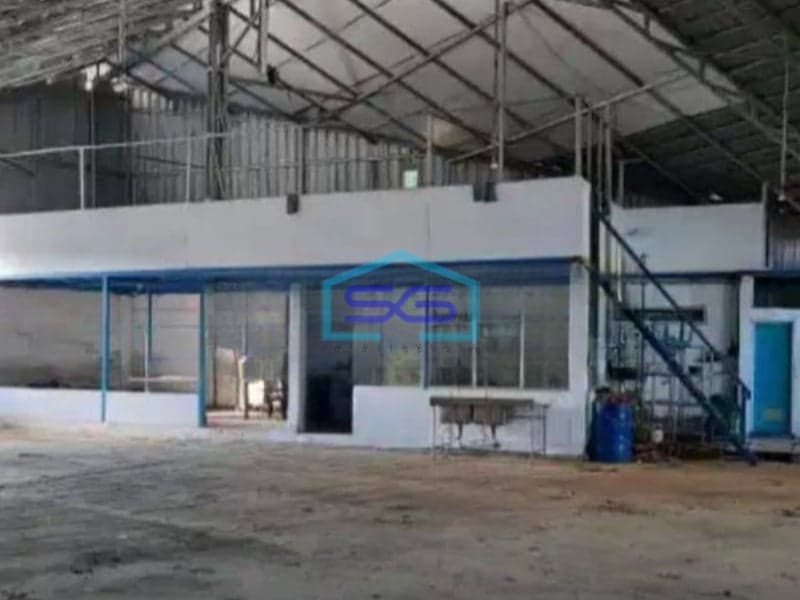 Disewakan Gudang Siap Pakai di Kavling DPR Cipondoh