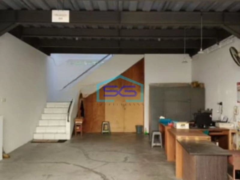 Dijual Gudang Luas Banngunan  926 m² Lokasi Bebas Banjir di Magelang