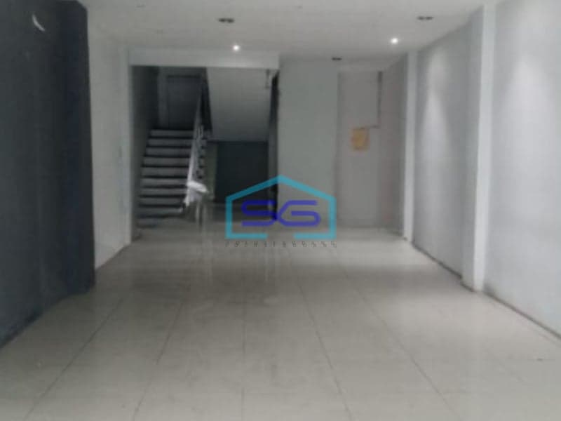 Dijual Ruko Luas Bangunan 245 m² di Jakarta Selatan