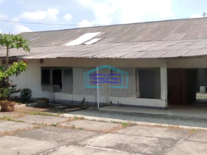 Dijual Tanah Luas  4485 m² Lokasi Karawang Barat