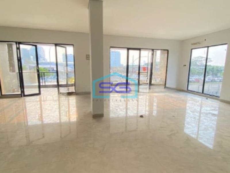 Disewakan Ruko Gandeng Hoek Lokasi di Gading Serpong Tangerang LB 181m2