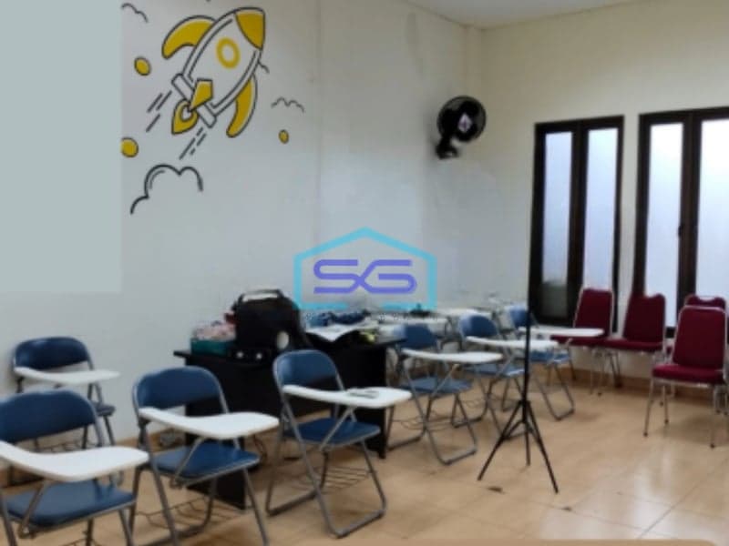 Dijual Ruko Pinggir Jalan Raya Boulevard Kelapa Gading Jakarta Utara LB 220m2