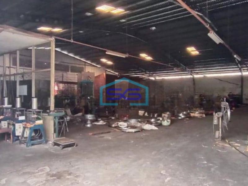 Disewakan Pabrik di Cimahi Selatan Luas Bangunan 1260 m²