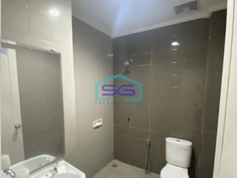 Disewakan Ruko Di Green Lake City Jakarta Barat Luas Bangunan 90 m²