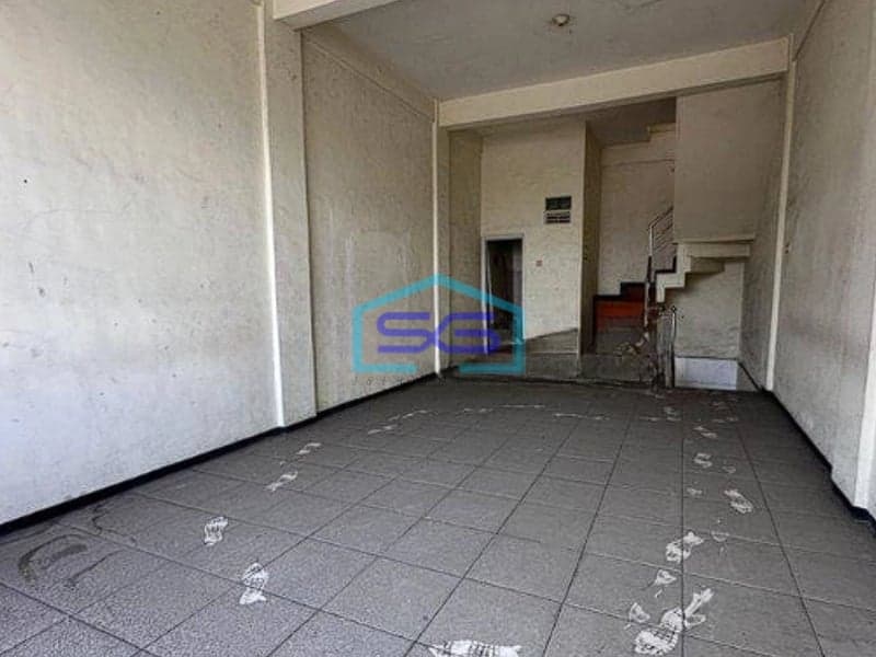 Disewakan Ruko Siap Pakai Pinggir Jalan Besar Lowokwaru Malang Bangunan 3 Lantai