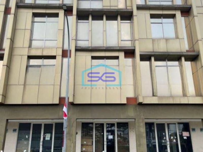 Disewakan Ruko green village 4 Lantai LB 236m2  Cipondoh Tangerang