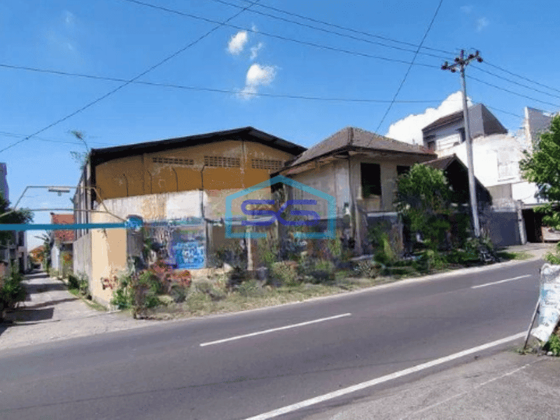 Disewakan Gudang Akses Container di Jebres Solo Luas Tanah  585 m²