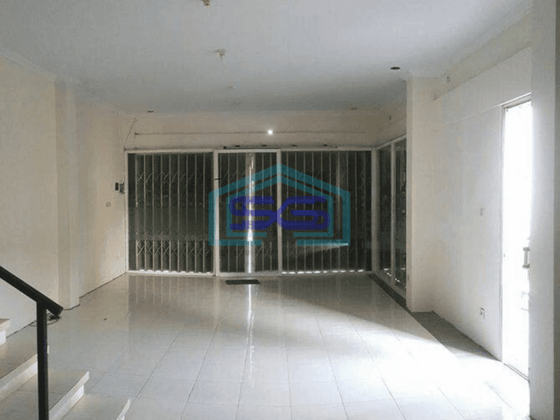 Disewakan Ruko Baru Siap Pakai Lokasi Tepi Jalan di Condongcatur Jogja