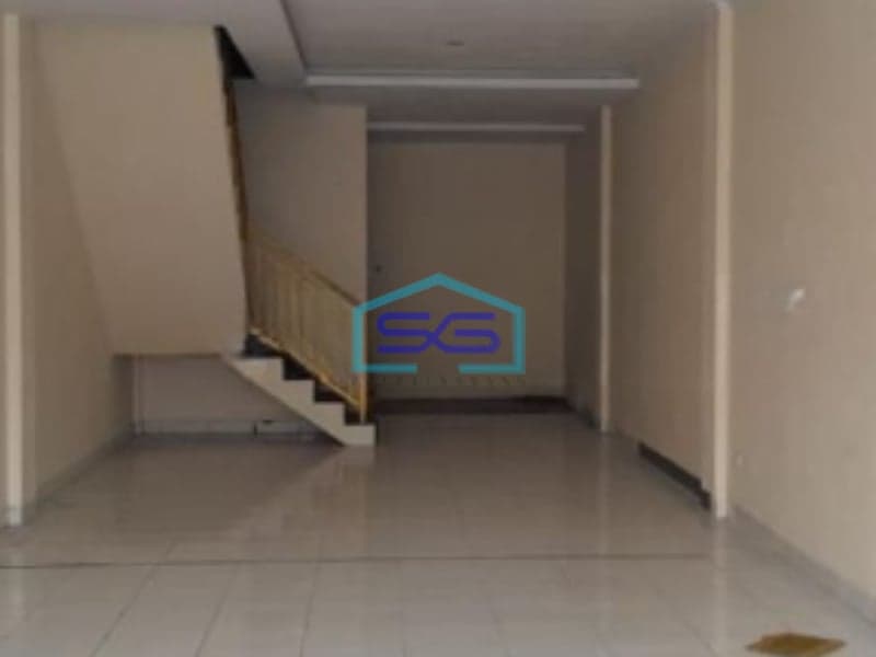 Disewakan Ruko Siap Huni Area Komersi Kemang Jakarta Selatan Luas Bangunan 150m2
