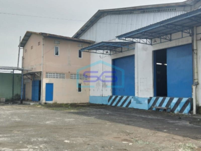 Strategic Warehouse for Rent in Yogyakarta Building Area 1050m2