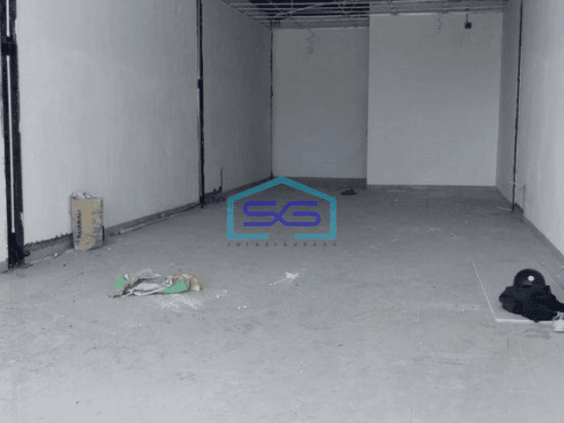 Disewakan ruko luas jalan utama Sunset Road Seminyak Badung Bali