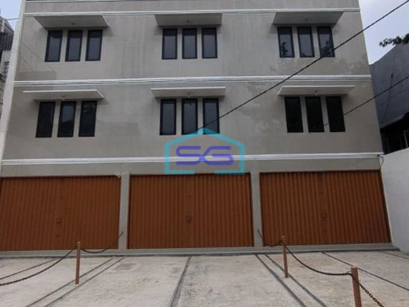 Disewakan Ruko 3,5 Lantai Area Mampang Prapatan Jakarta Selatan LB 278m2