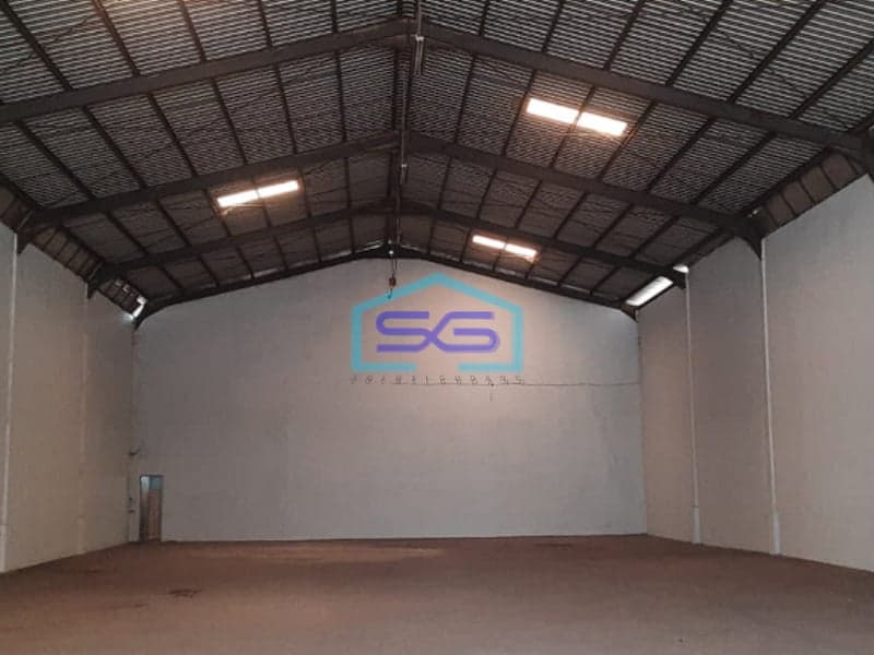 Disewakan Gudang Siap Pakai Komplek Pergudangan Arafuru Palembang LB 576m2