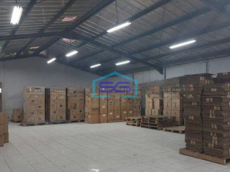 Dijual Cepat Gudang Siap Pakai di Taman Tekno, Tangerang LB 700m2