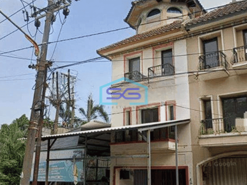 Disewakan Ruko Hook 3 Lantai Pojok Raya Kendalsari Surabaya LB 240m2