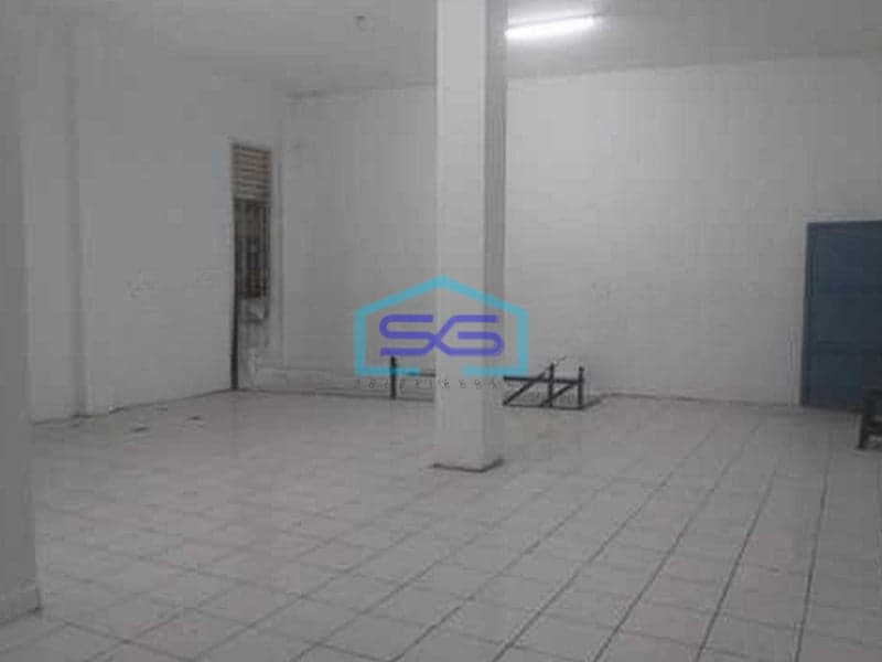 Disewakan Ruko 2 Lantai Siap Usaha LB 470m2 Lokasi Komersial di Bekasi Utara