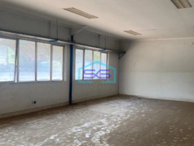 Disewakan Gudang Ada Kantor Lokasi Strategis di Ngaliyan Semarang Luas Tanah 2044 m²