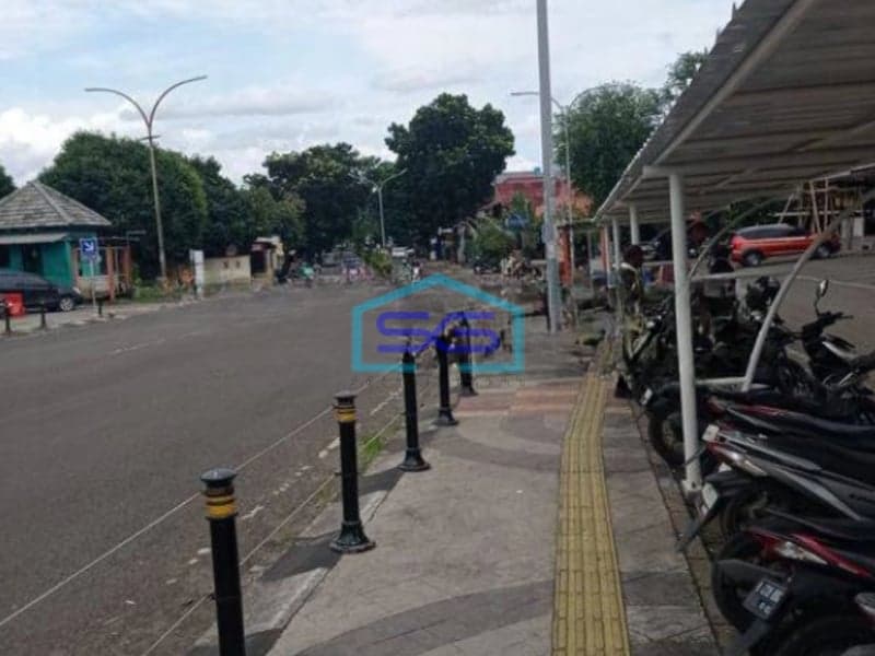 Dijual Ruko Pinggir Jalan Raya Kencana Loka Serpong Bsd Tangerang LB 142m2