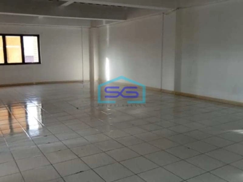 Disewakan Gudang 3 Lantai Luas Tanah 297 m² Lokasi  Batu Ceper Tangerang